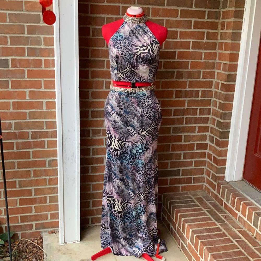 NWOT sz 9/10 Dave & Johnny 2pc prom dress